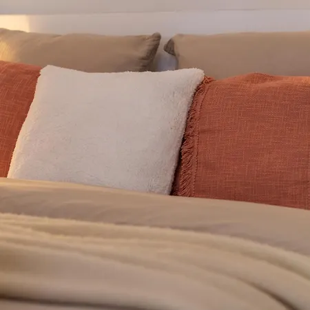 2 Pieces Coup De Coeur, Balcon Ensoleille, 5 Min A Pied Du Sanctuaire Lägenhet