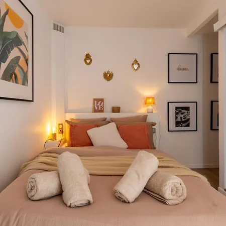 2 Pieces Coup De Coeur, Balcon, Proche Sanctuaire * Lurdy