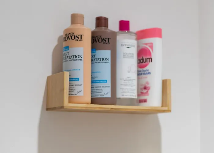 2 Pieces Coup De Coeur, Balcon, Proche Sanctuaire